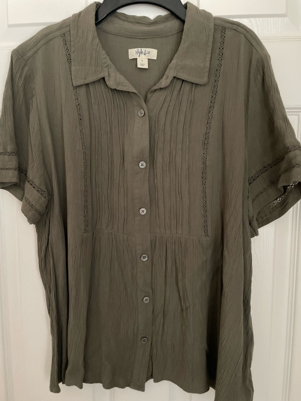 Style & Co. Olive Textured Button-Front Top